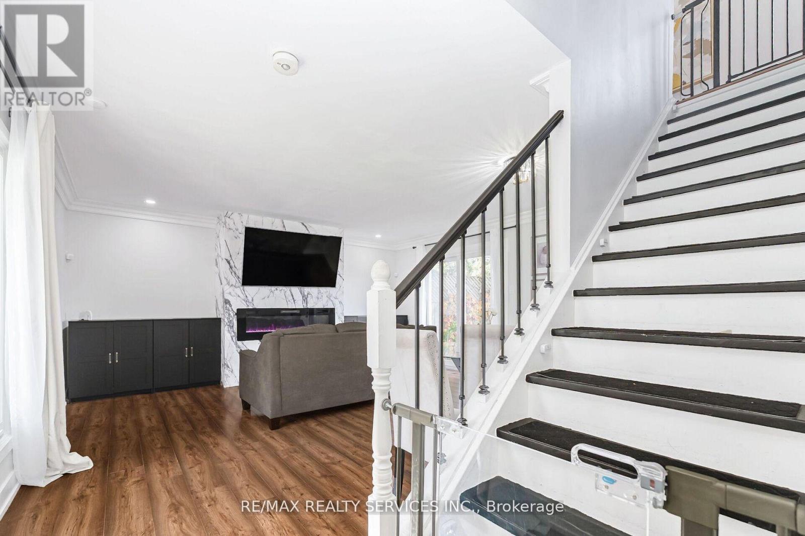 31 Huntingwood Crescent, Brampton, Ontario  L6S 1S5 - Photo 20 - W13029818