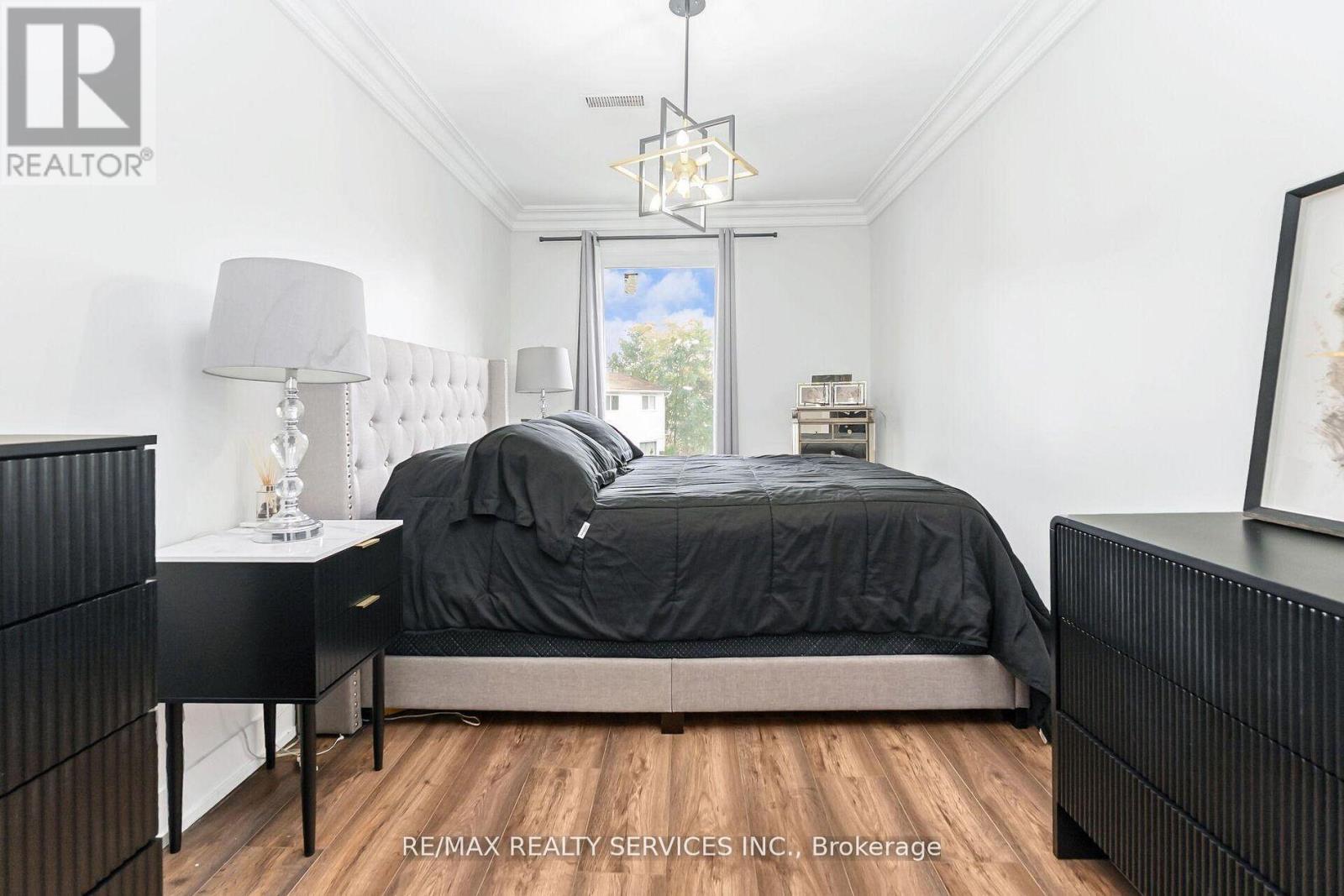 31 Huntingwood Crescent, Brampton, Ontario  L6S 1S5 - Photo 22 - W13029818