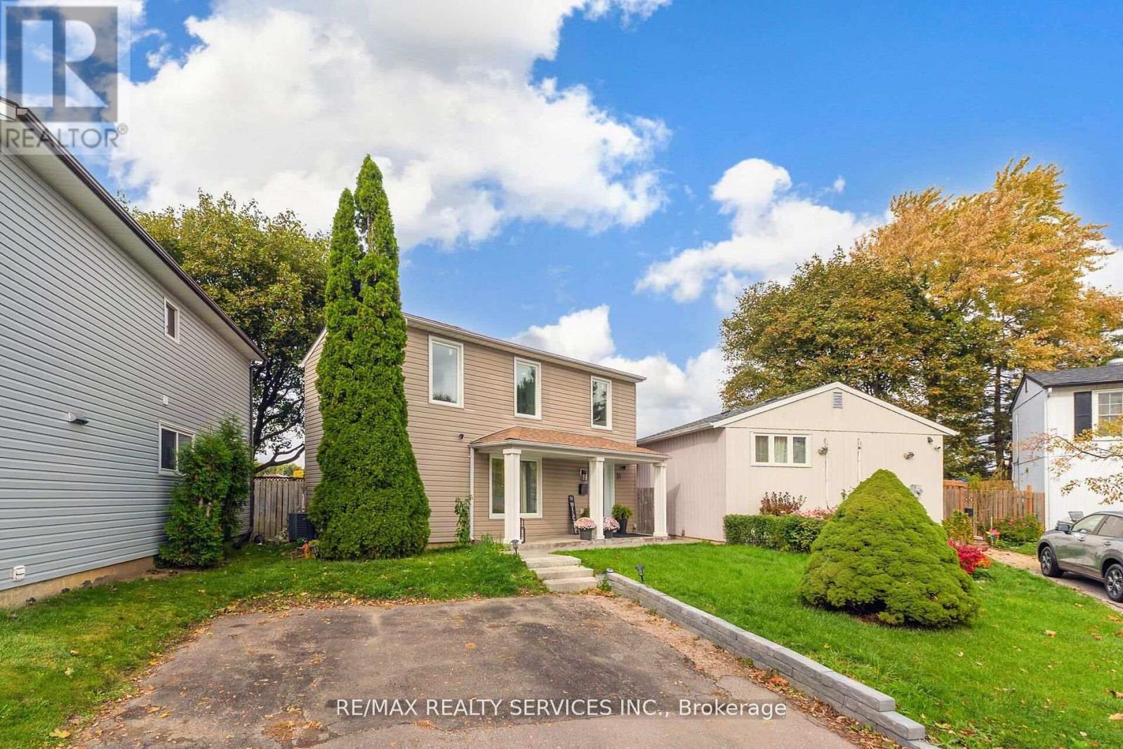 31 Huntingwood Crescent, Brampton, Ontario  L6S 1S5 - Photo 3 - W13029818