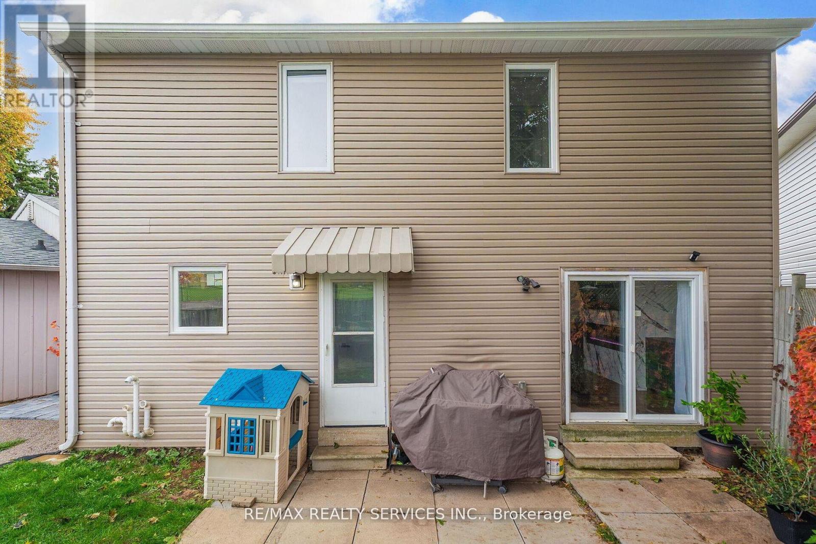 31 Huntingwood Crescent, Brampton, Ontario  L6S 1S5 - Photo 32 - W13029818