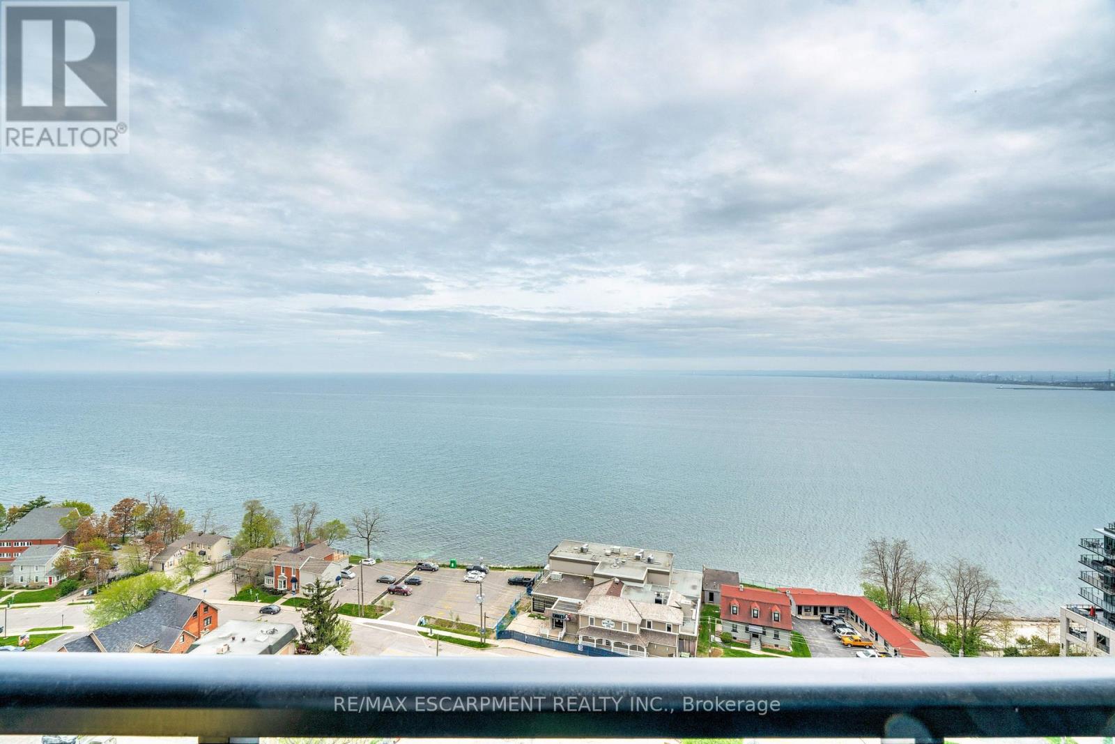 1707 - 370 Martha Street, Burlington, Ontario  L7R 0G9 - Photo 30 - W13029832