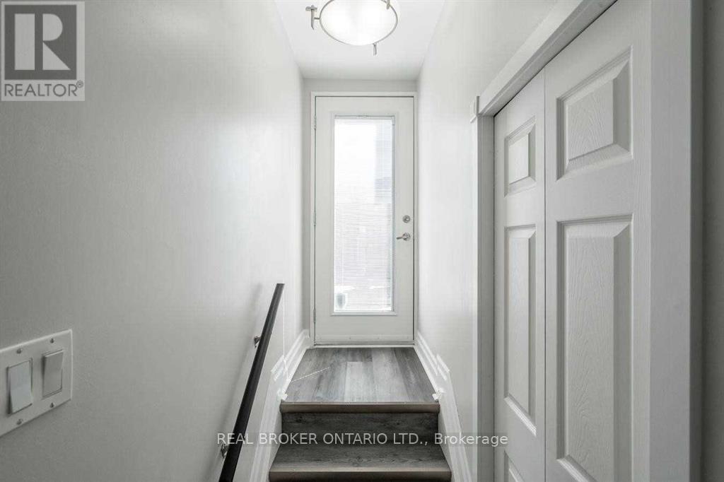 2 Core Crescent, Brampton, Ontario  L6W 2G7 - Photo 20 - W13029836