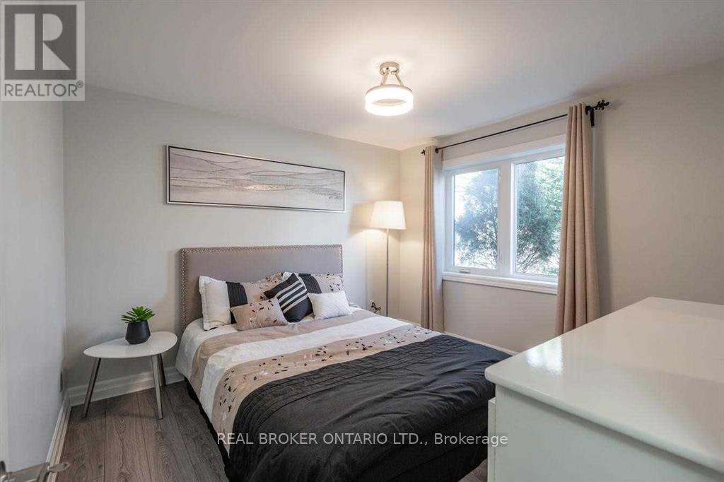 2 Core Crescent, Brampton, Ontario  L6W 2G7 - Photo 23 - W13029836