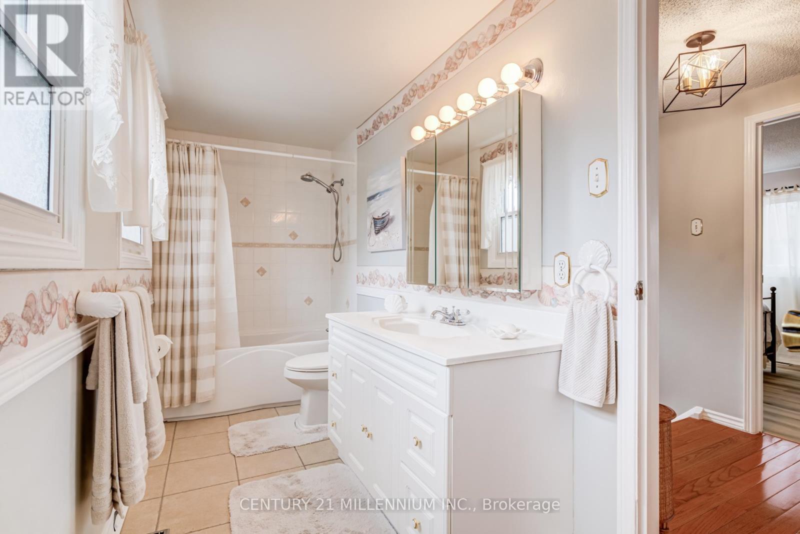 7 Oleander Crescent, Brampton, Ontario  L6Z 2C1 - Photo 18 - W13029844