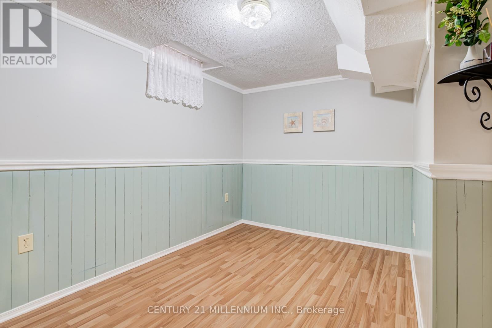 7 Oleander Crescent, Brampton, Ontario  L6Z 2C1 - Photo 24 - W13029844