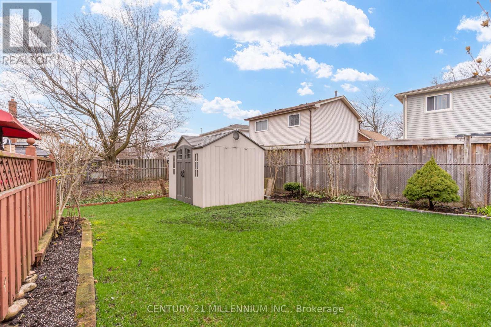 7 Oleander Crescent, Brampton, Ontario  L6Z 2C1 - Photo 30 - W13029844