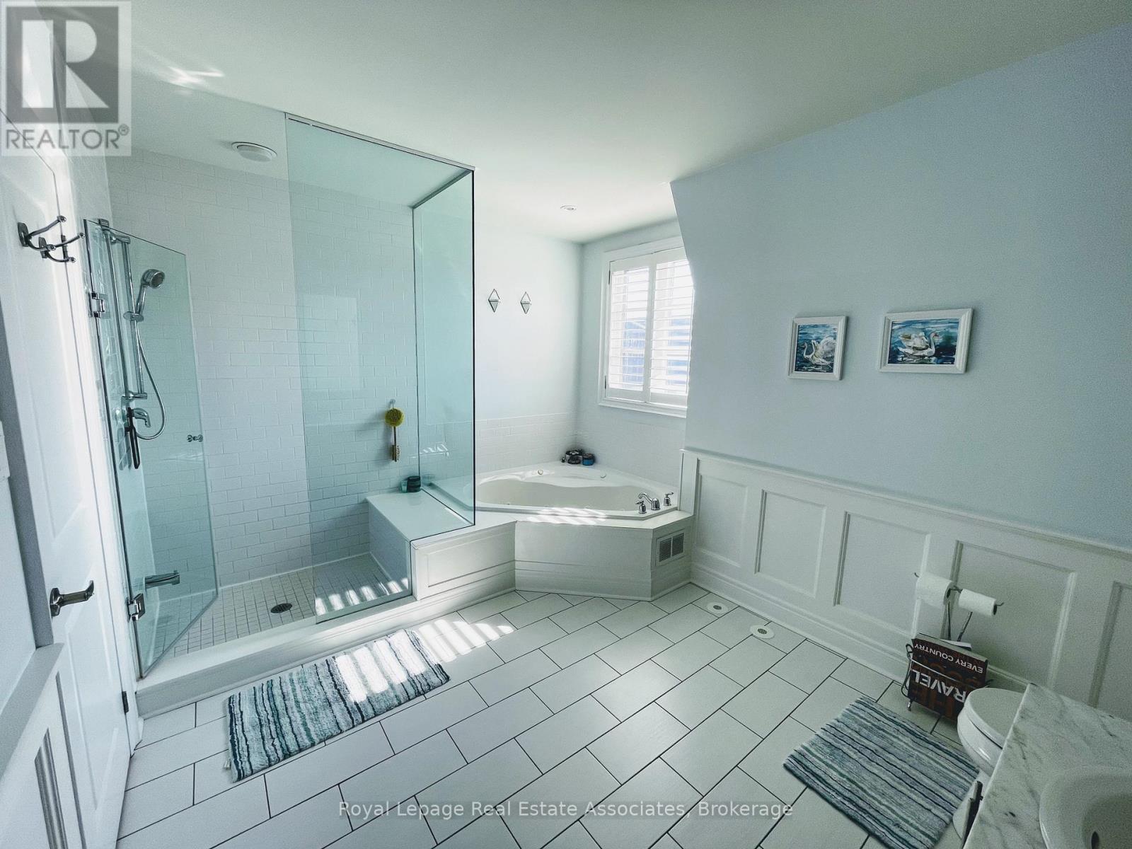 56 Lobo Mews, Toronto, Ontario  M8Z 0B1 - Photo 21 - W13029860