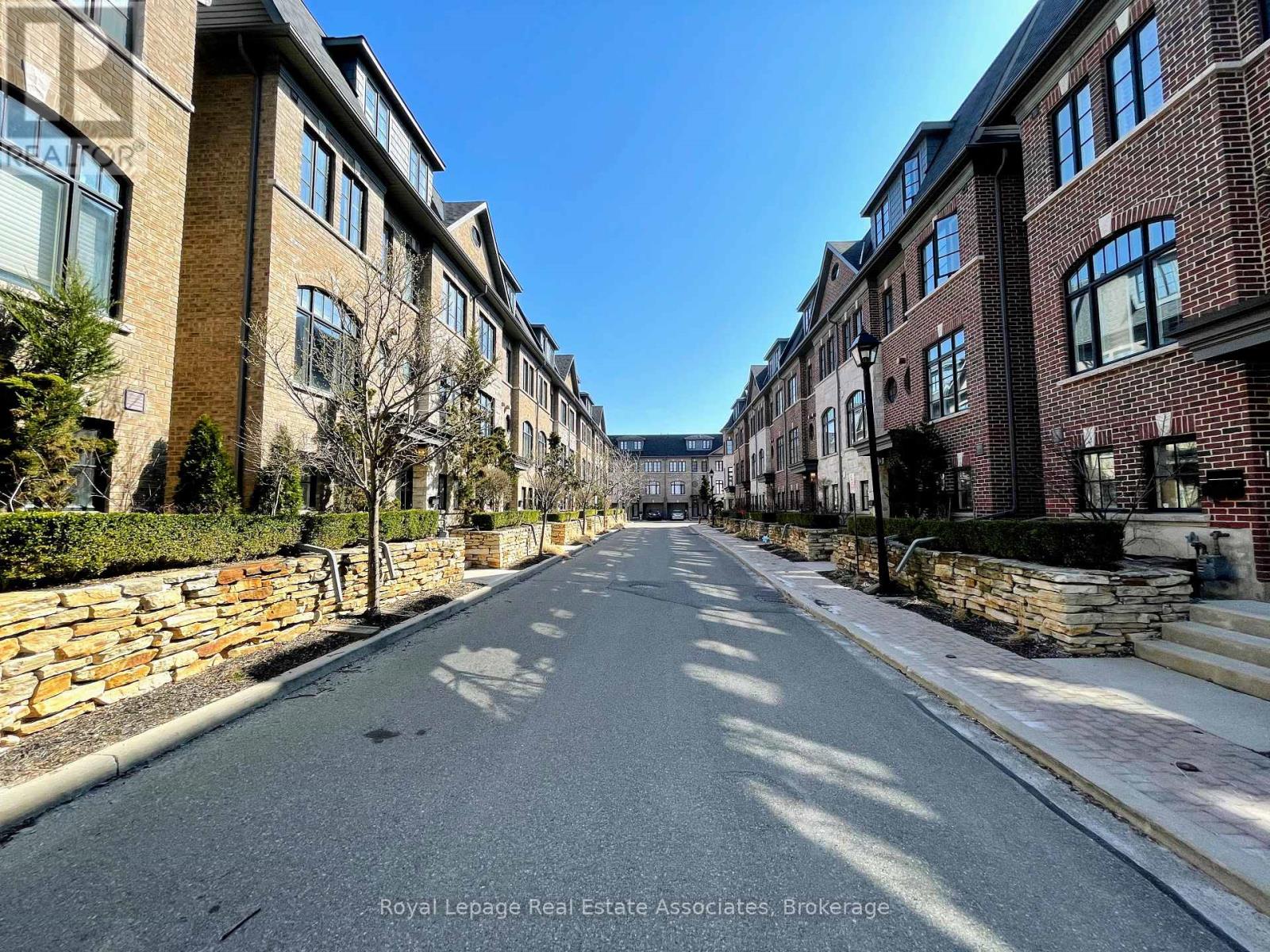 56 Lobo Mews, Toronto, Ontario  M8Z 0B1 - Photo 26 - W13029860