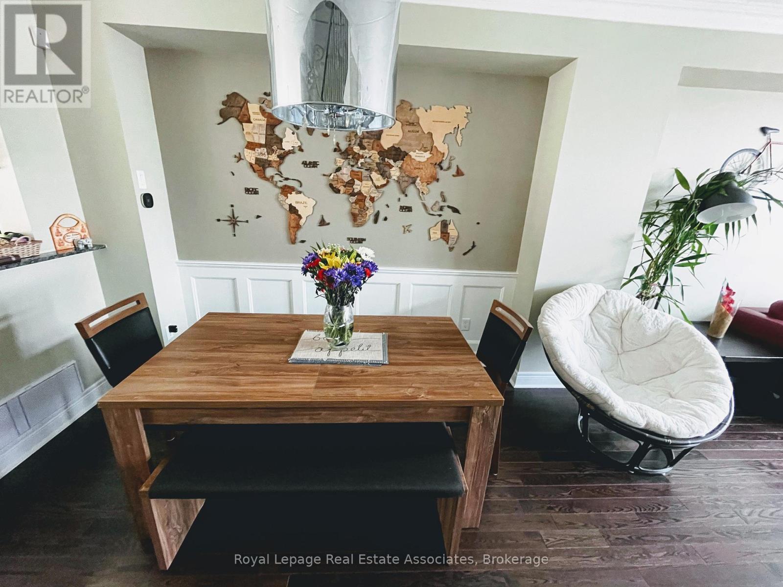 56 Lobo Mews, Toronto, Ontario  M8Z 0B1 - Photo 6 - W13029860