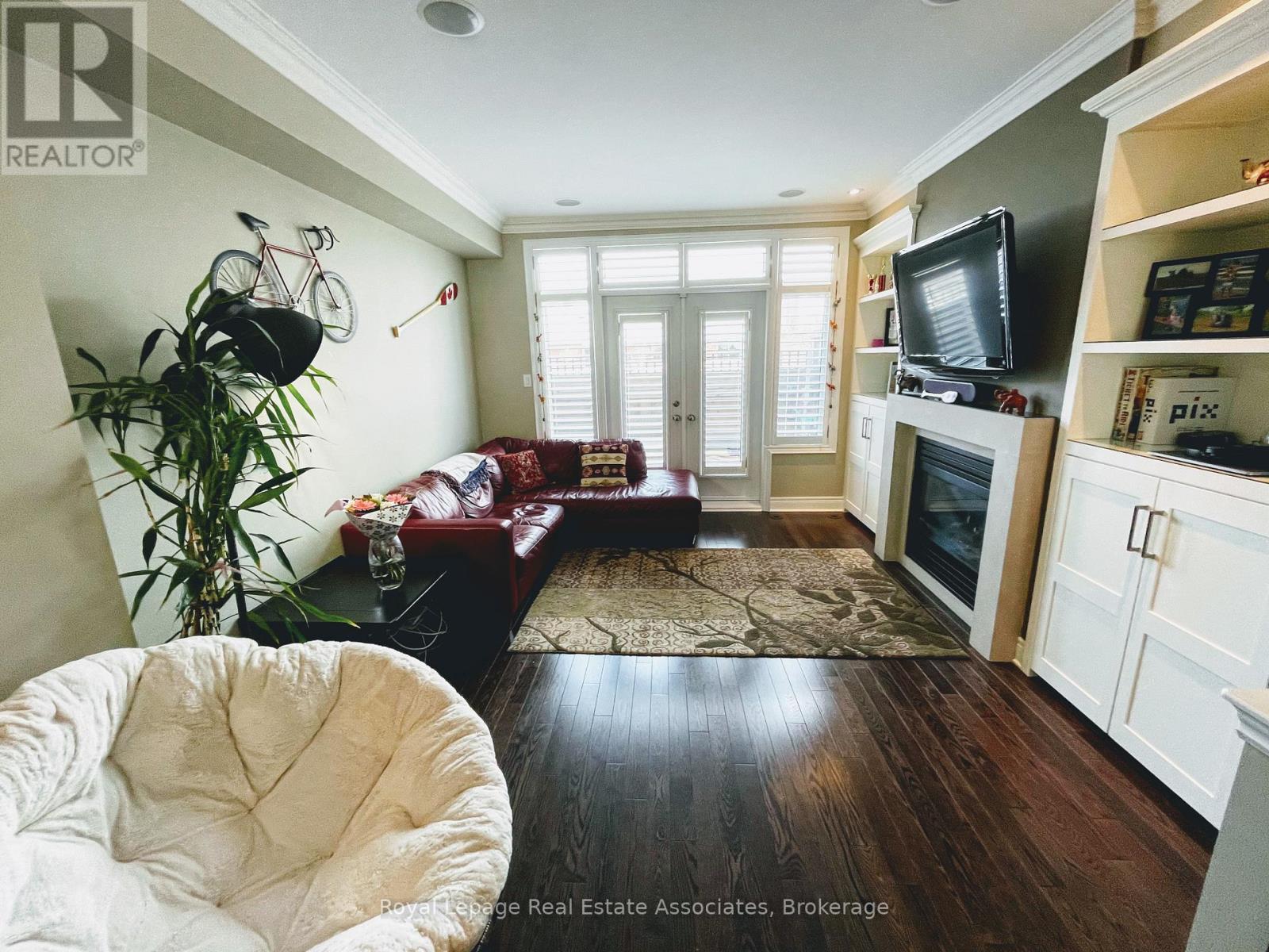 56 Lobo Mews, Toronto, Ontario  M8Z 0B1 - Photo 9 - W13029860