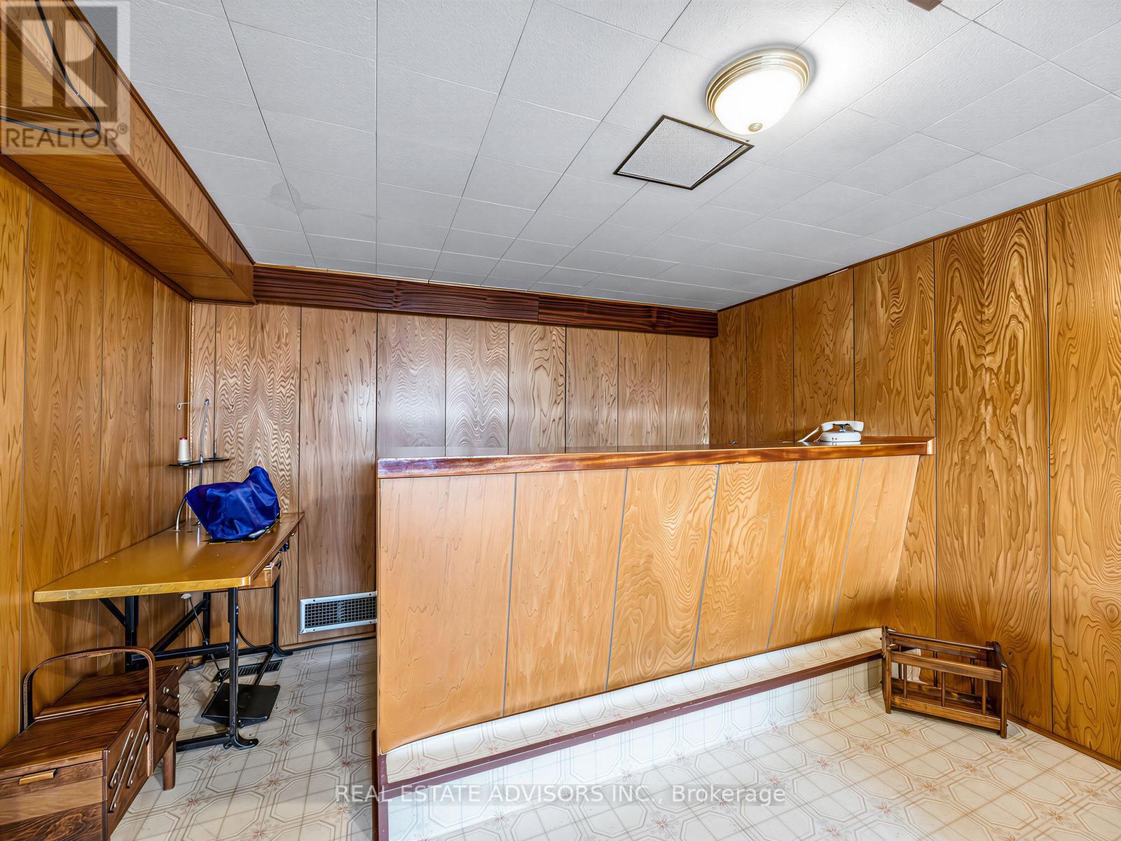 175 Lindylou Road, Toronto, Ontario  M9M 2B8 - Photo 24 - W13029868