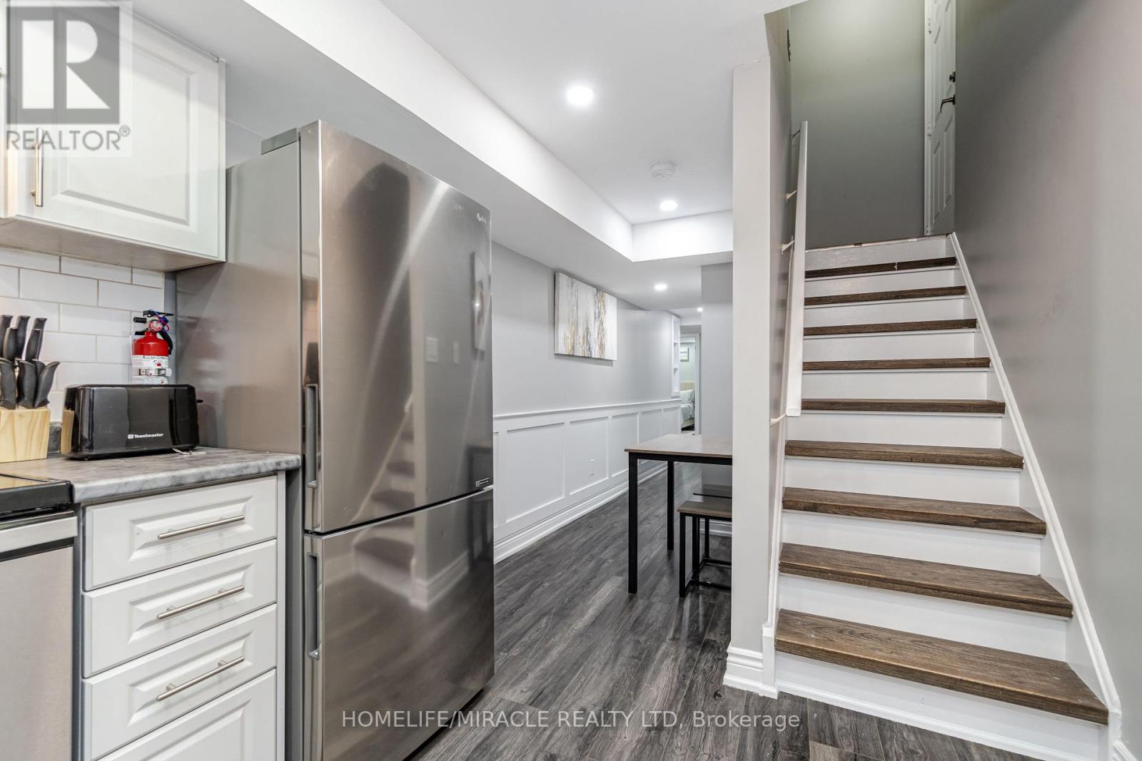 28 Sussexvale Drive, Brampton, Ontario  L6R 3S1 - Photo 36 - W13029872