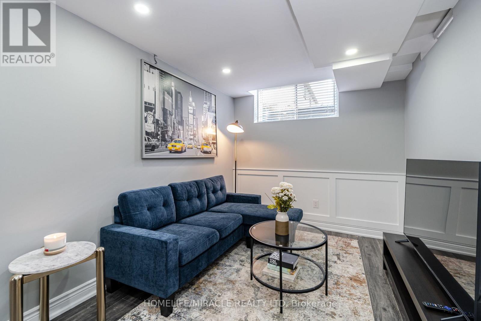 28 Sussexvale Drive, Brampton, Ontario  L6R 3S1 - Photo 45 - W13029872