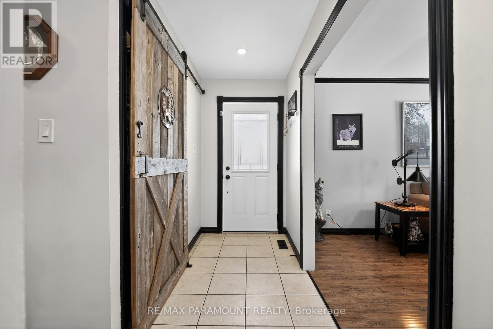 202 Archdekin Drive, Brampton, Ontario  L6V 1Z1 - Photo 8 - W13029890