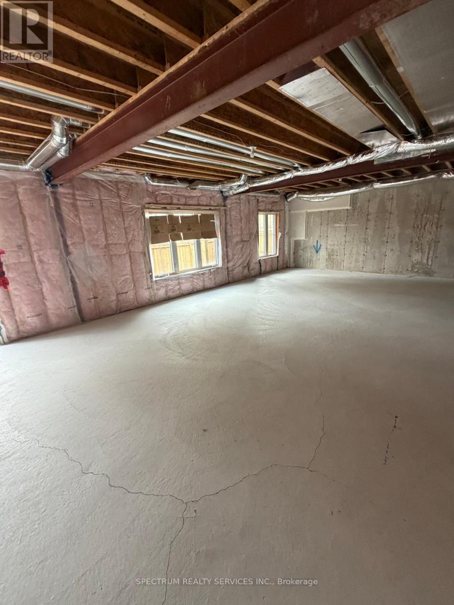 7 Santa Barbara Lane, Halton Hills, Ontario  L7G 0P7 - Photo 9 - W13030010