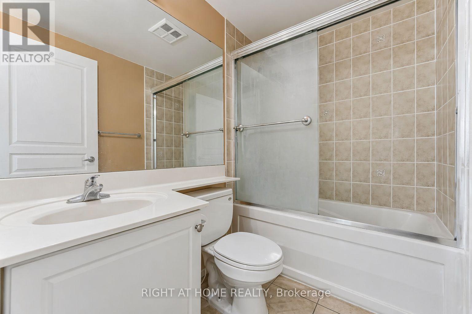 1909 - 3939 Duke Of York Boulevard, Mississauga, Ontario  L5B 4N2 - Photo 13 - W13030022