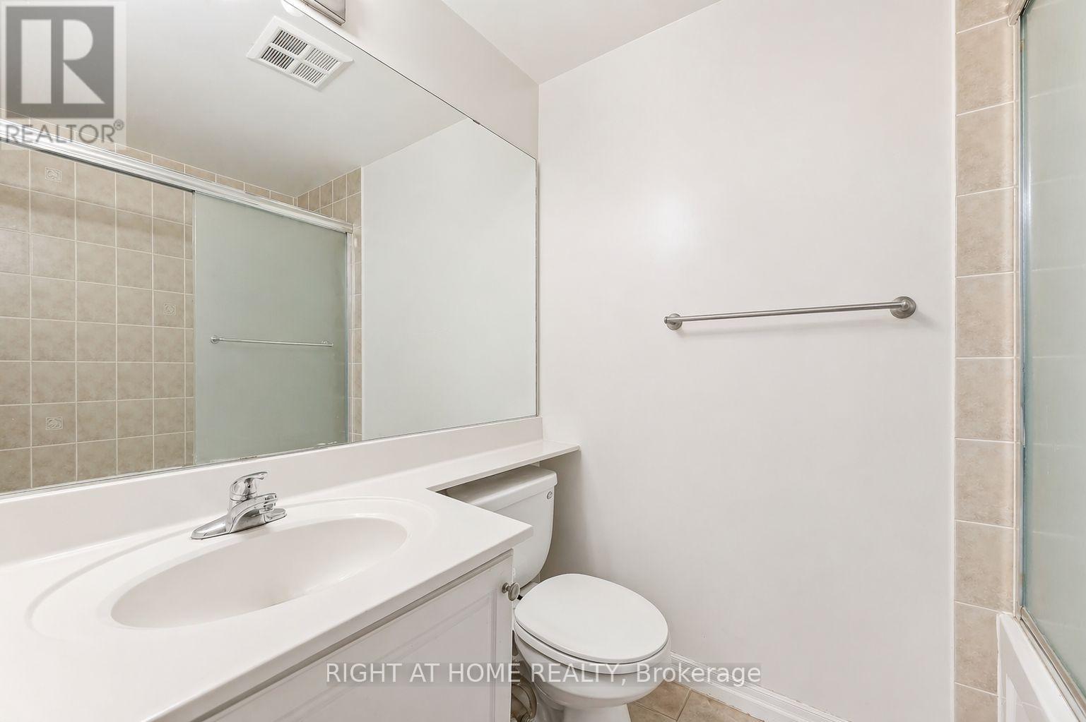 1909 - 3939 Duke Of York Boulevard, Mississauga, Ontario  L5B 4N2 - Photo 14 - W13030022