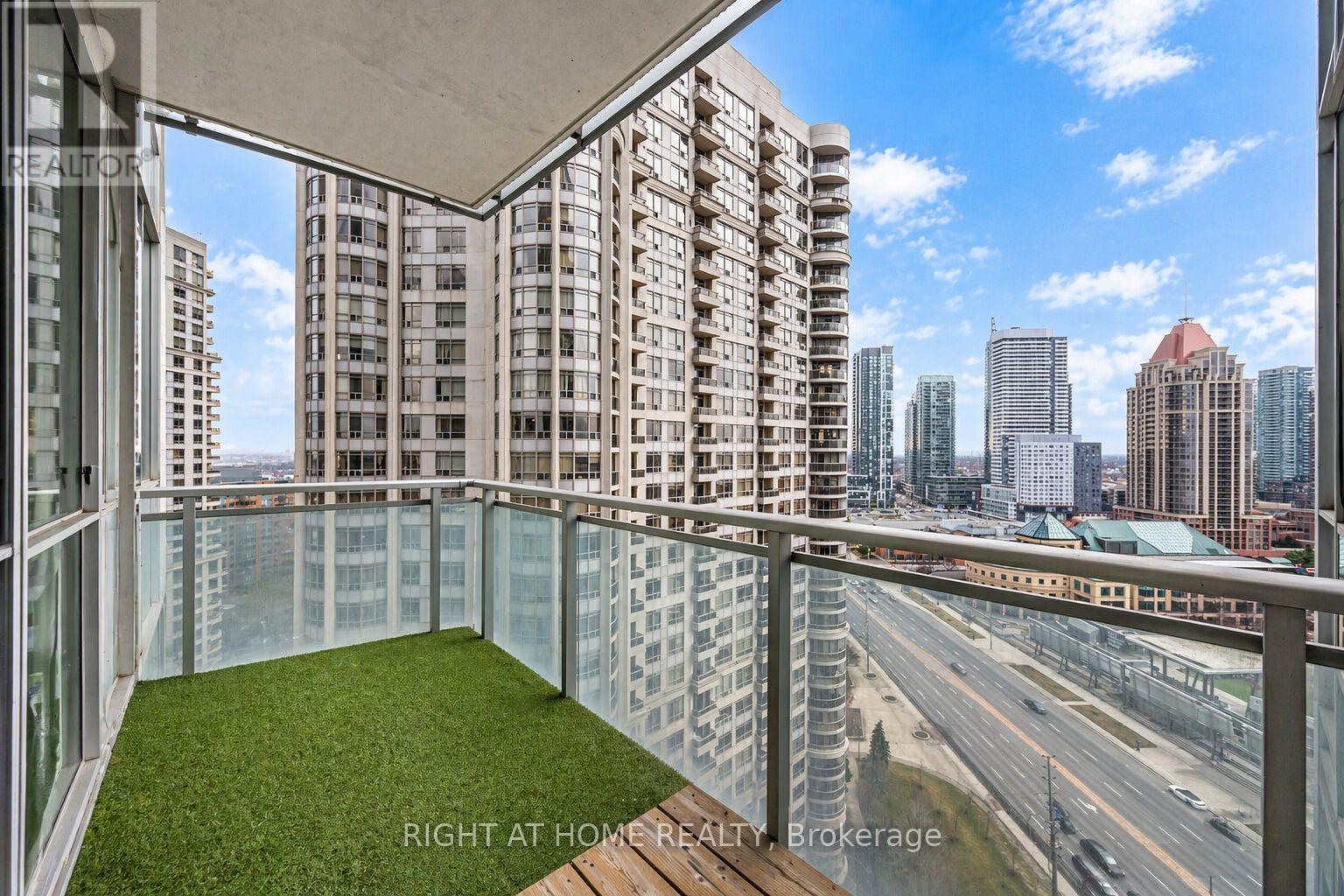 1909 - 3939 Duke Of York Boulevard, Mississauga, Ontario  L5B 4N2 - Photo 16 - W13030022