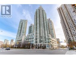 1909 - 3939 DUKE OF YORK BOULEVARD, Mississauga, Ontario