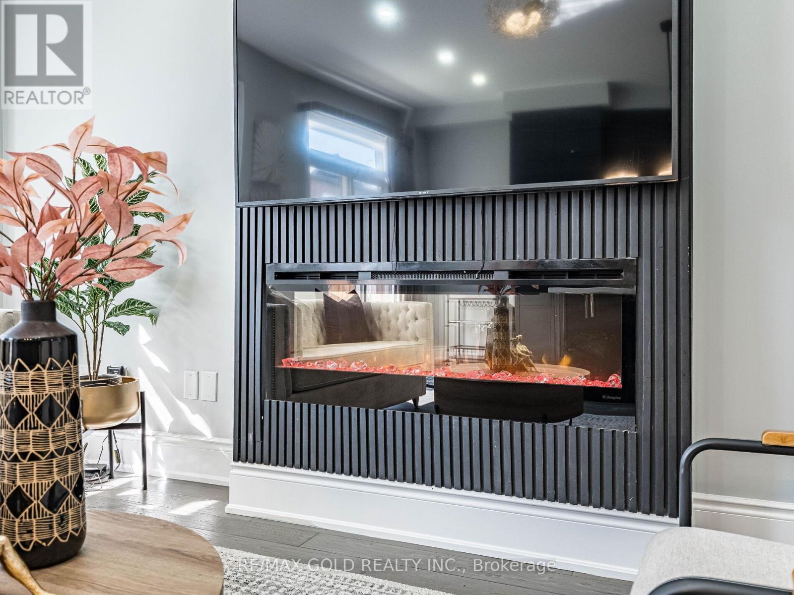 105 Boathouse Road, Brampton, Ontario  L7A 5B7 - Photo 12 - W13030024