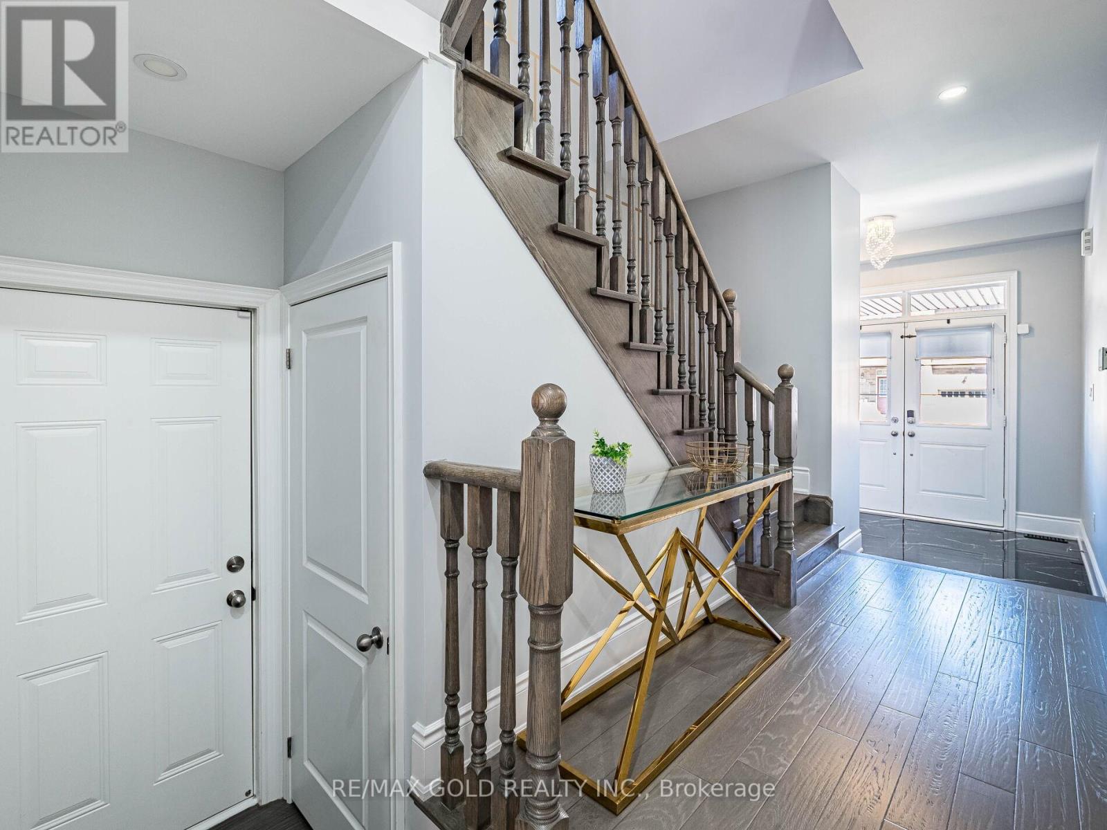 105 Boathouse Road, Brampton, Ontario  L7A 5B7 - Photo 6 - W13030024