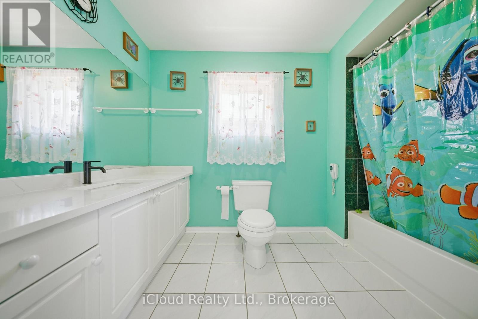 7389 Sandhurst Drive, Mississauga, Ontario  L5N 7G6 - Photo 27 - W13030066