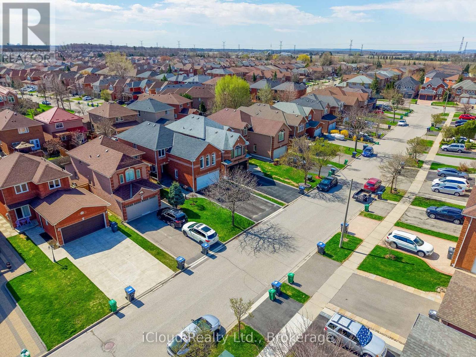 7389 Sandhurst Drive, Mississauga, Ontario  L5N 7G6 - Photo 47 - W13030066