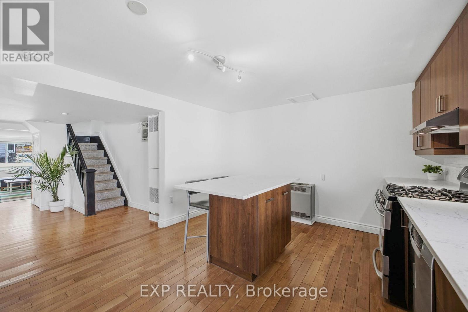 203 Carruthers Avenue, Ottawa, Ontario  K1Y 1N6 - Photo 15 - X13030198