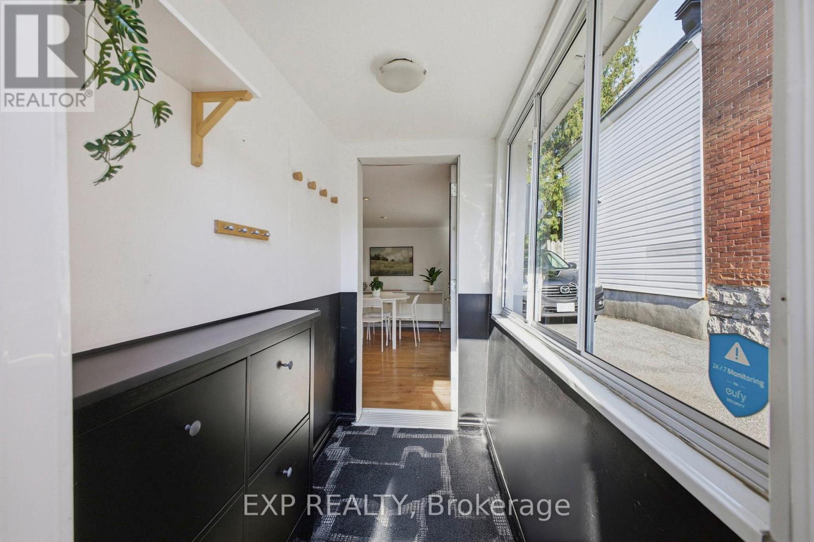 203 Carruthers Avenue, Ottawa, Ontario  K1Y 1N6 - Photo 2 - X13030198