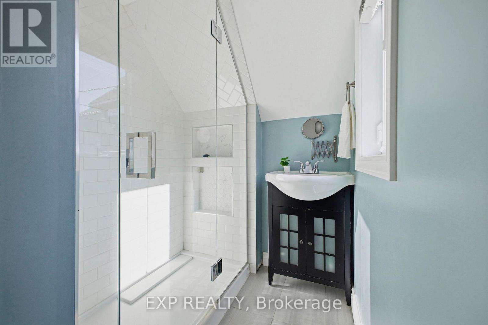 203 Carruthers Avenue, Ottawa, Ontario  K1Y 1N6 - Photo 21 - X13030198