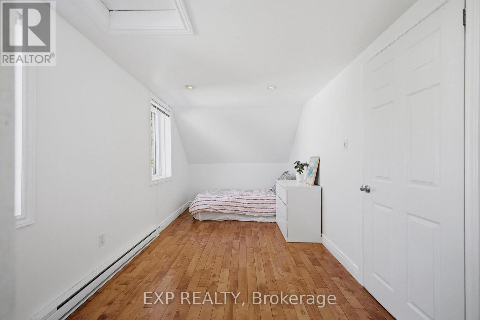 203 Carruthers Avenue, Ottawa, Ontario  K1Y 1N6 - Photo 22 - X13030198