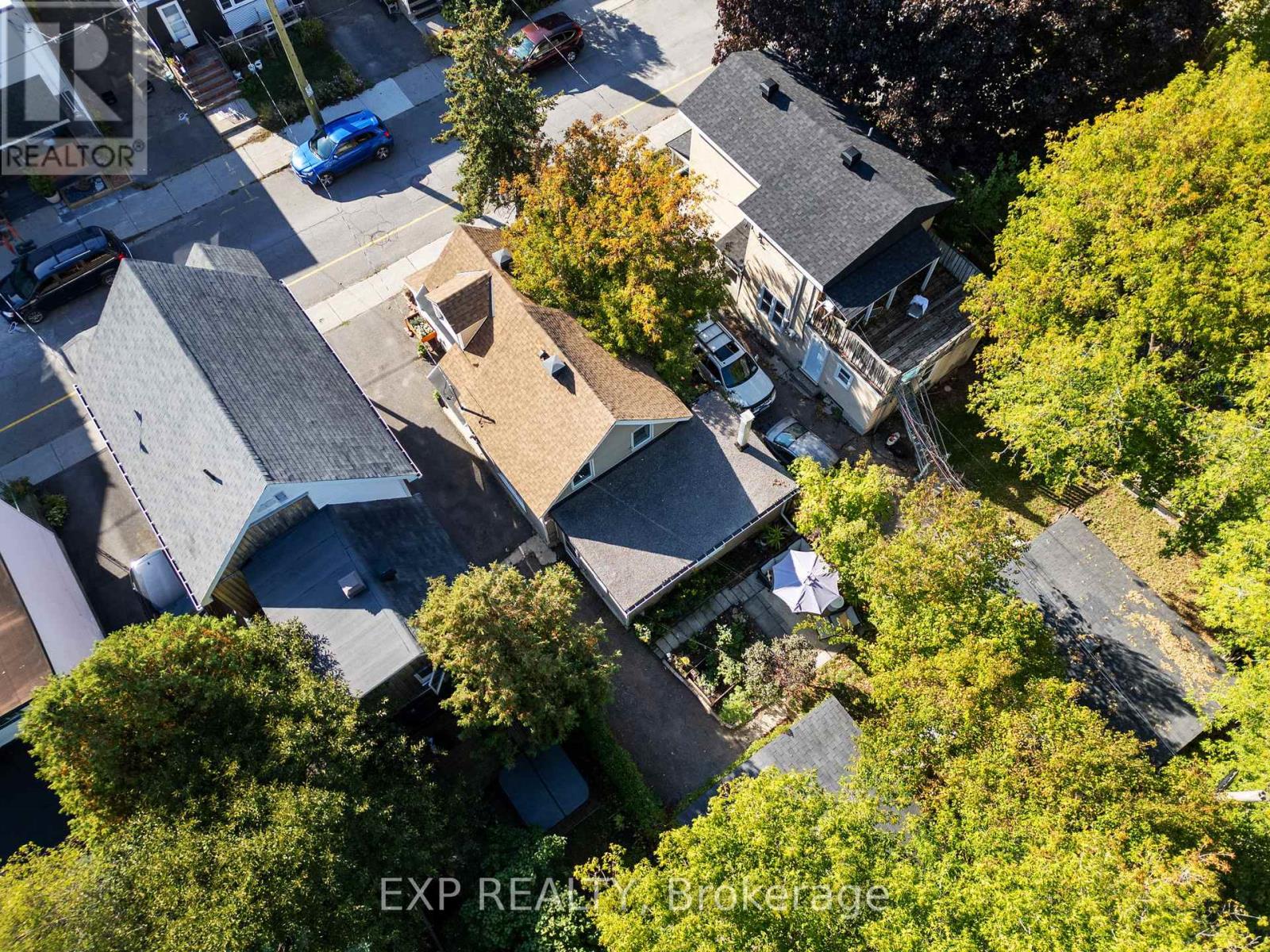 203 Carruthers Avenue, Ottawa, Ontario  K1Y 1N6 - Photo 30 - X13030198