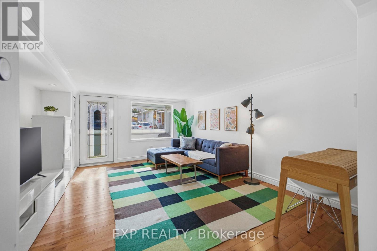 203 Carruthers Avenue, Ottawa, Ontario  K1Y 1N6 - Photo 8 - X13030198