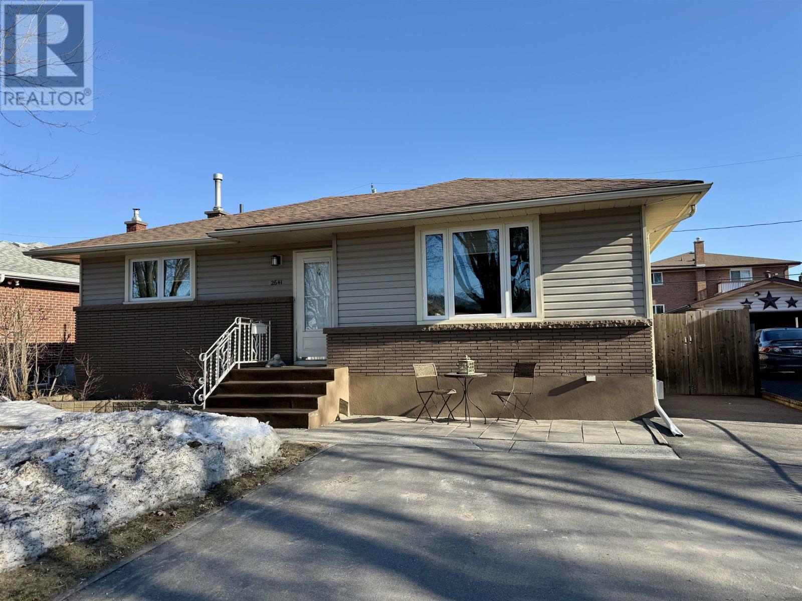 2641 Begin Pl, Thunder Bay, Ontario  P7E 5L9 - Photo 1 - TB2600769