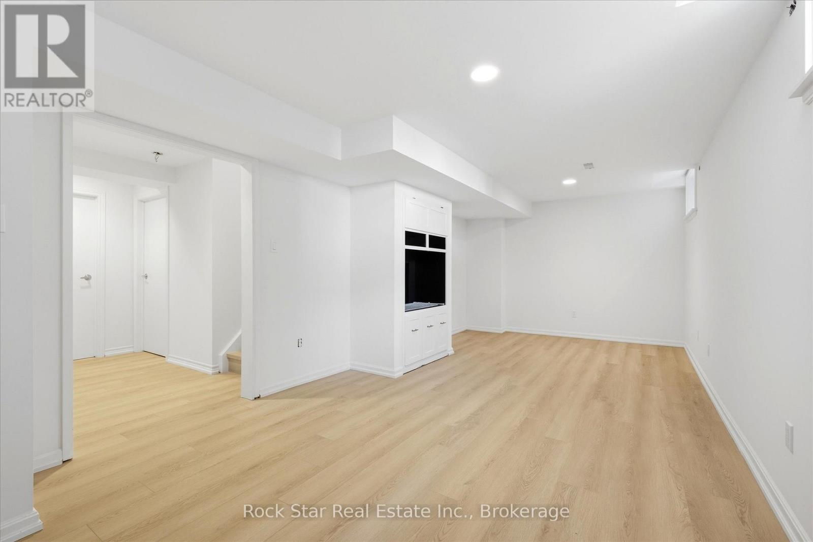 20 Knupp Road, Barrie (Edgehill Drive), Ontario  L4N 0P6 - Photo 23 - S13030248