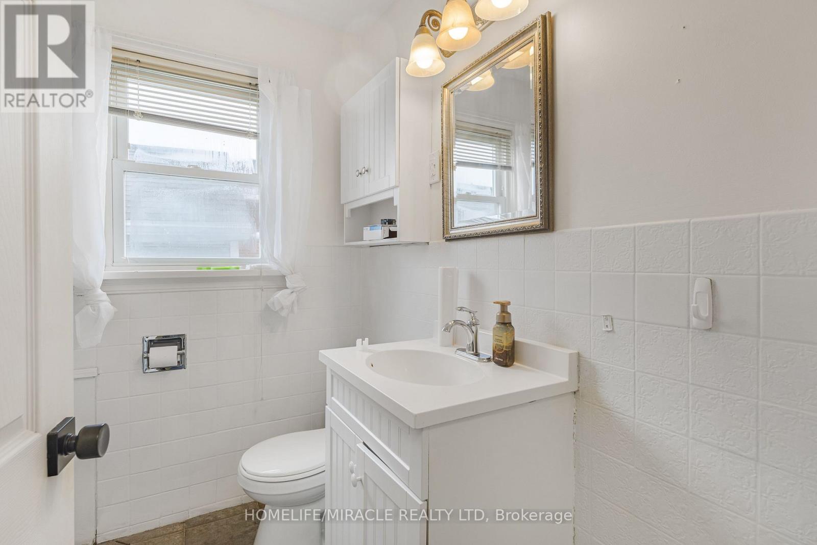 3318 Sinnicks Avenue, Niagara Falls, Ontario  L2J 2G3 - Photo 25 - X13029732