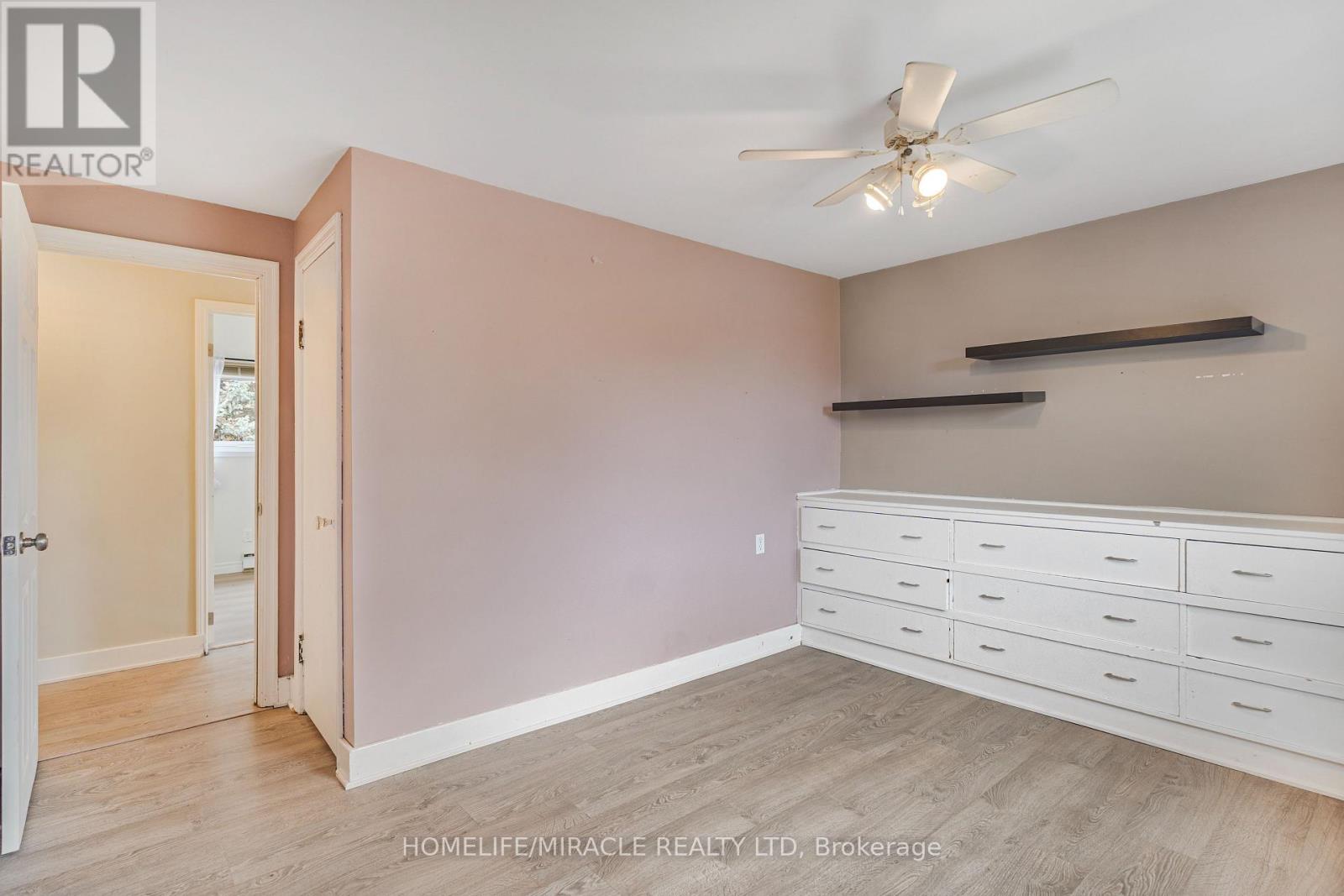 3318 Sinnicks Avenue, Niagara Falls, Ontario  L2J 2G3 - Photo 36 - X13029732