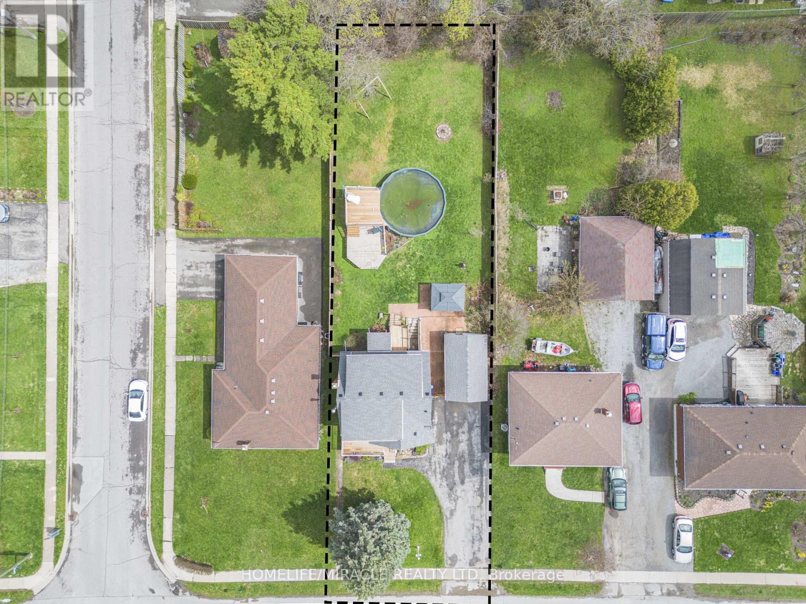 3318 Sinnicks Avenue, Niagara Falls, Ontario  L2J 2G3 - Photo 46 - X13029732