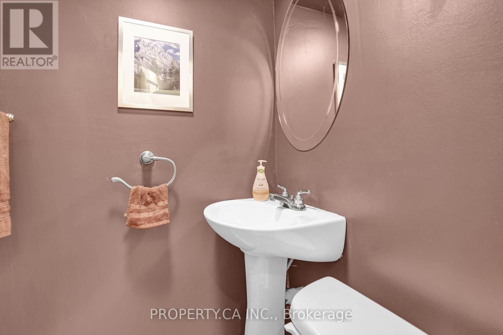 188 Parkdale Avenue N, Hamilton, Ontario  L8H 5X2 - Photo 21 - X13029814