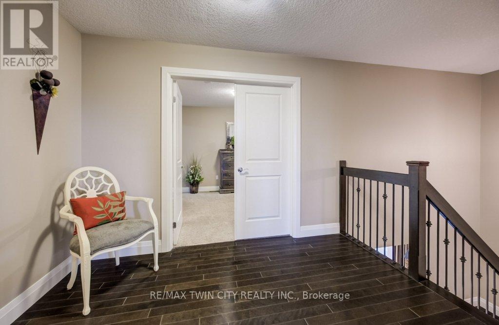 92 Kropf Drive, Wilmot, Ontario  N3A 4S3 - Photo 26 - X13029826