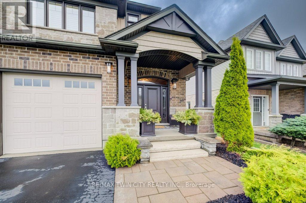 92 Kropf Drive, Wilmot, Ontario  N3A 4S3 - Photo 3 - X13029826