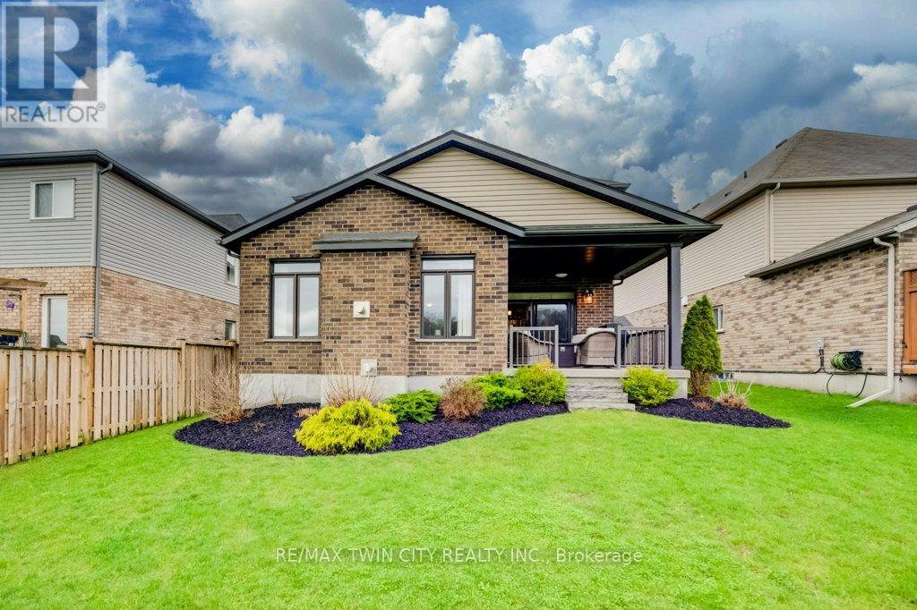 92 Kropf Drive, Wilmot, Ontario  N3A 4S3 - Photo 44 - X13029826