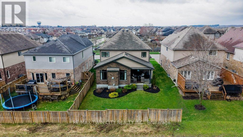 92 Kropf Drive, Wilmot, Ontario  N3A 4S3 - Photo 47 - X13029826