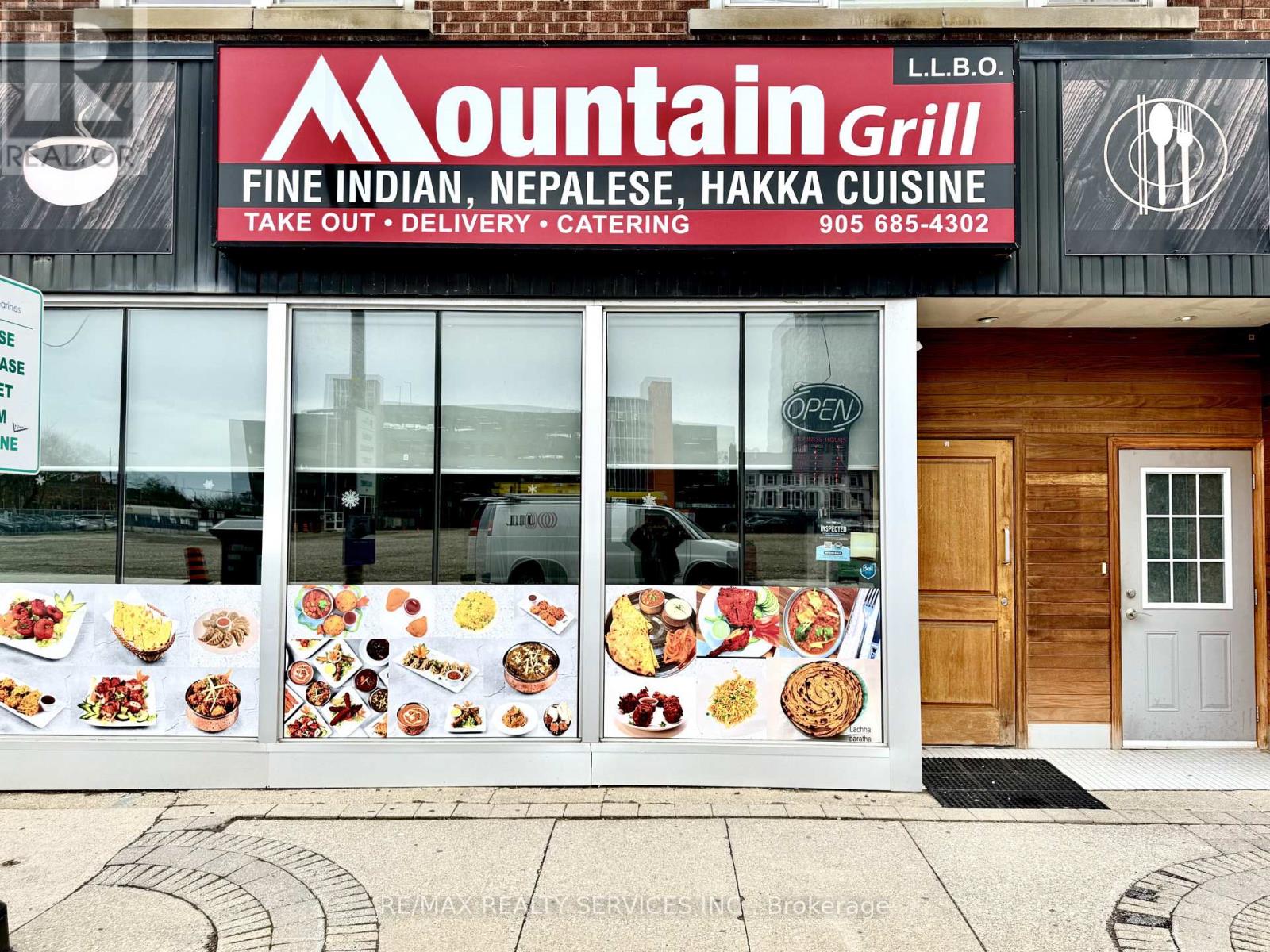 12 QUEEN STREET, St. Catharines, Ontario