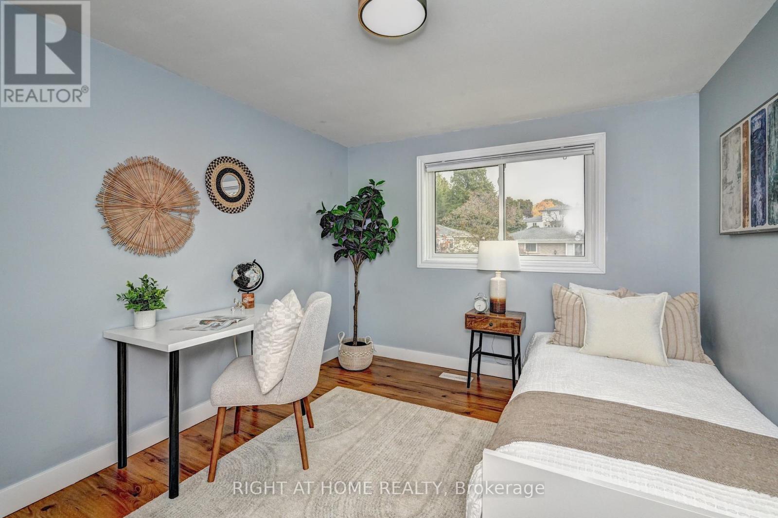 39 Southwood Drive, Kitchener, Ontario  N2E 2E6 - Photo 32 - X13029892