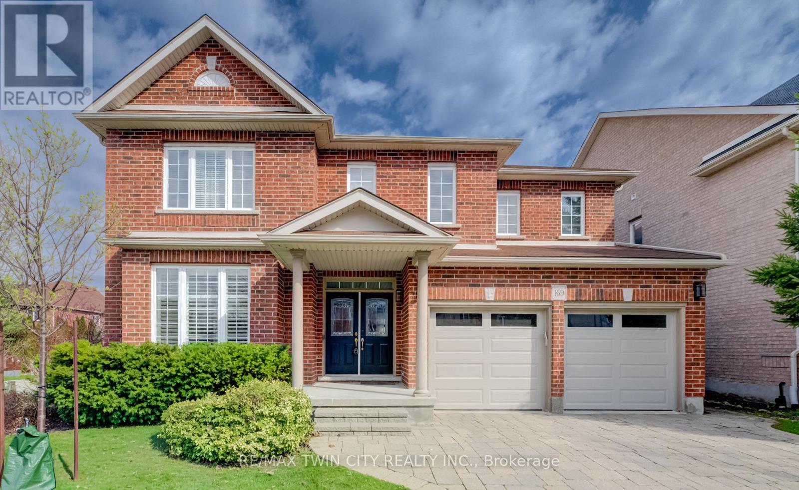 169 FALCONRIDGE DRIVE, Kitchener, Ontario
