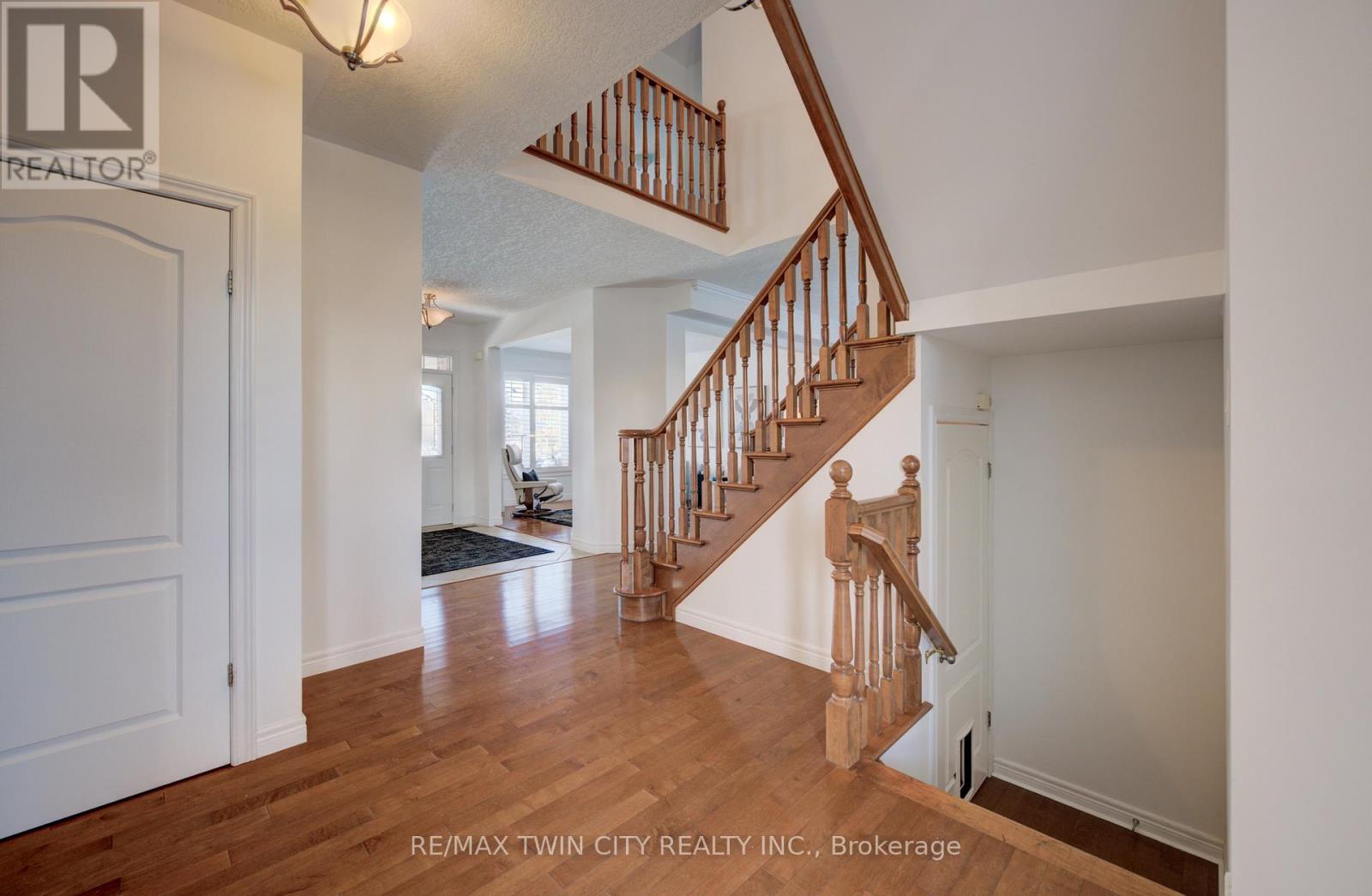 169 Falconridge Drive, Kitchener, Ontario  N2K 4J9 - Photo 19 - X13029906