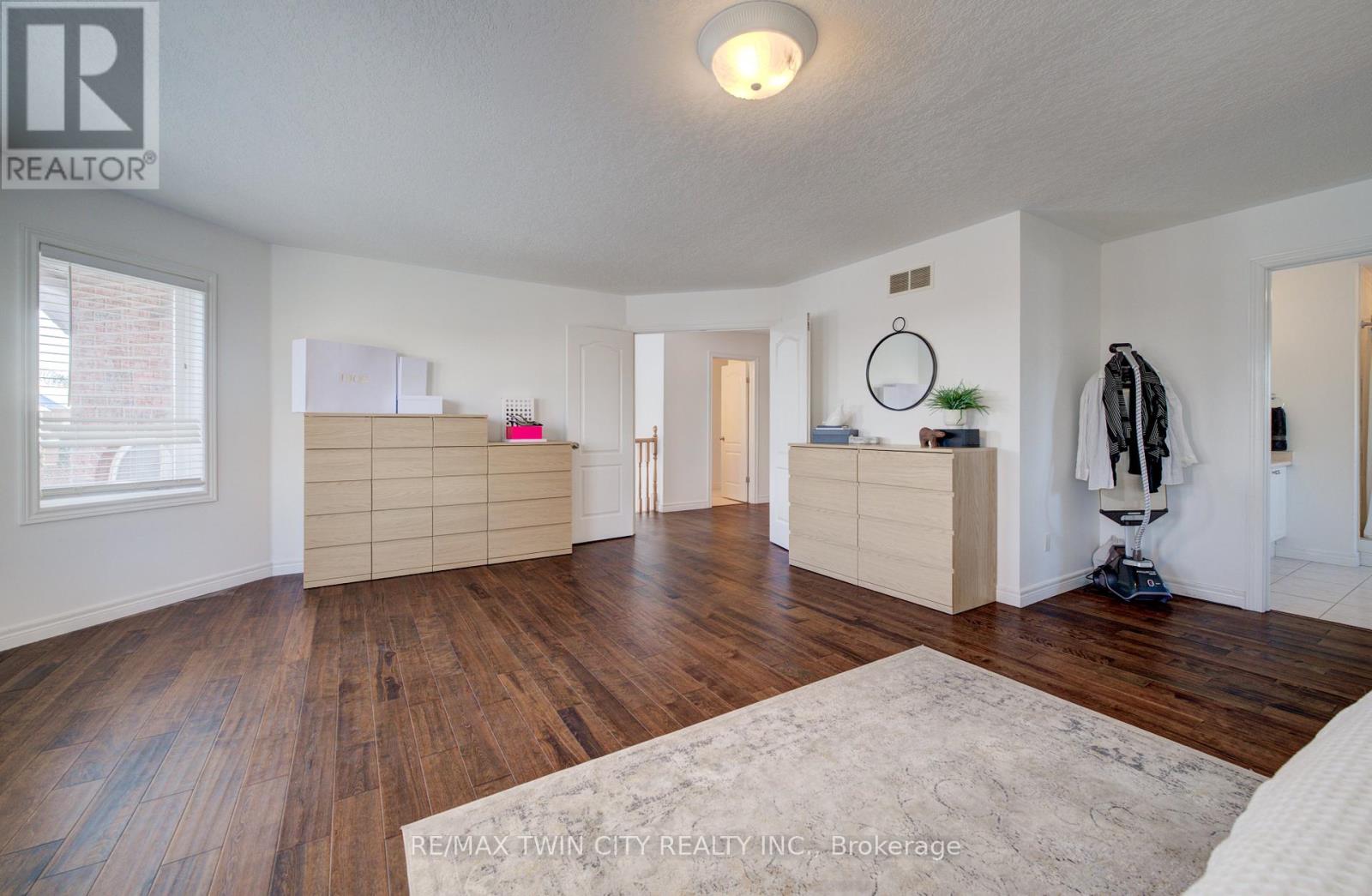 169 Falconridge Drive, Kitchener, Ontario  N2K 4J9 - Photo 29 - X13029906