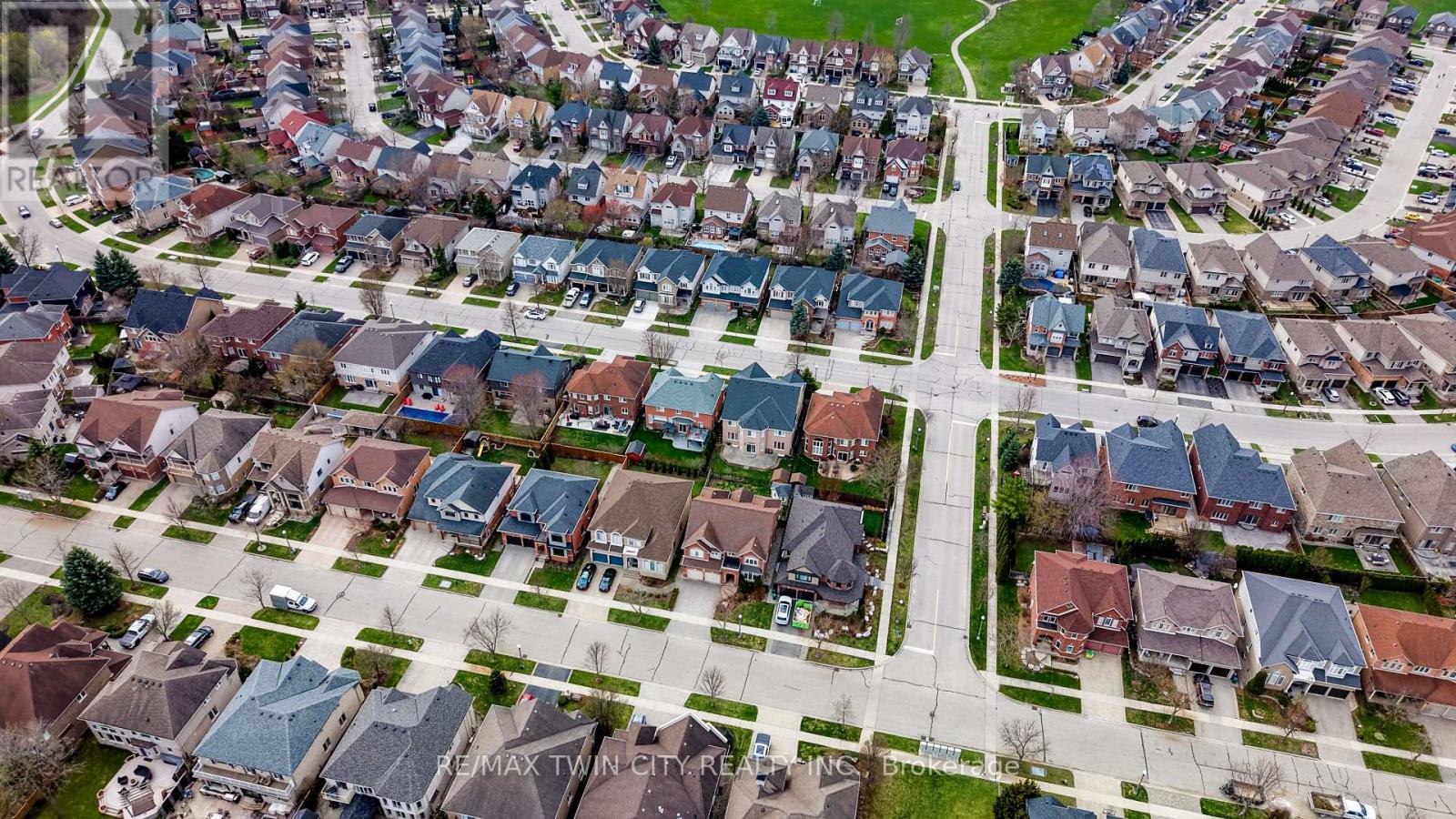 169 Falconridge Drive, Kitchener, Ontario  N2K 4J9 - Photo 43 - X13029906