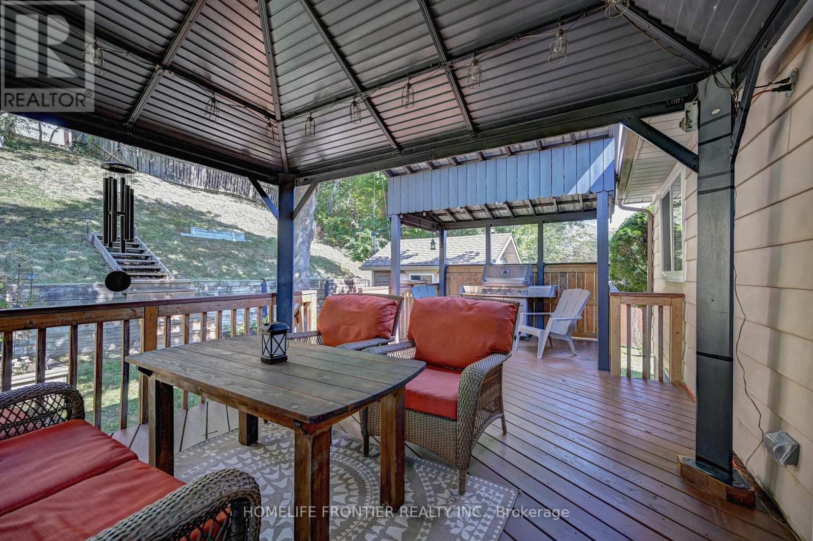 121 Forest Road, Brantford, Ontario  N3S 7L5 - Photo 33 - X13029926